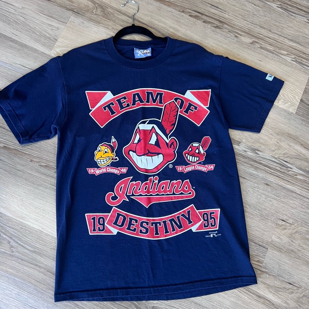 Vintage Lee 1995 Indians Tee